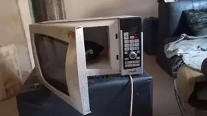Microwave Oven