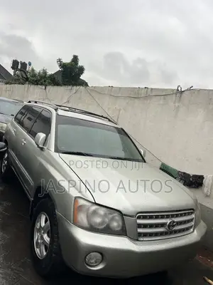 Toyota Highlander 2003 Silver
