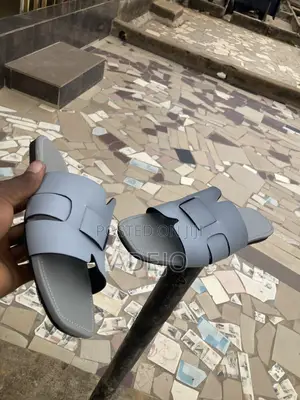 Female Slippers