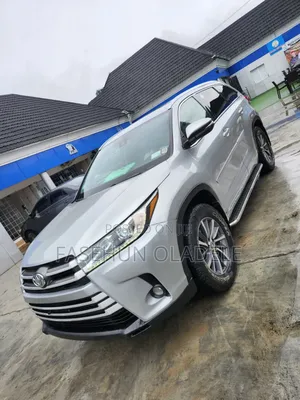 Toyota Highlander 2018 Silver