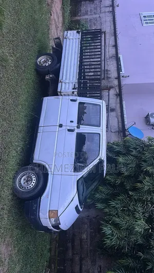 Hijet Daihatsu Pick-Up, Hijet , Trucks, Bus, Vans , Etc for Rent
