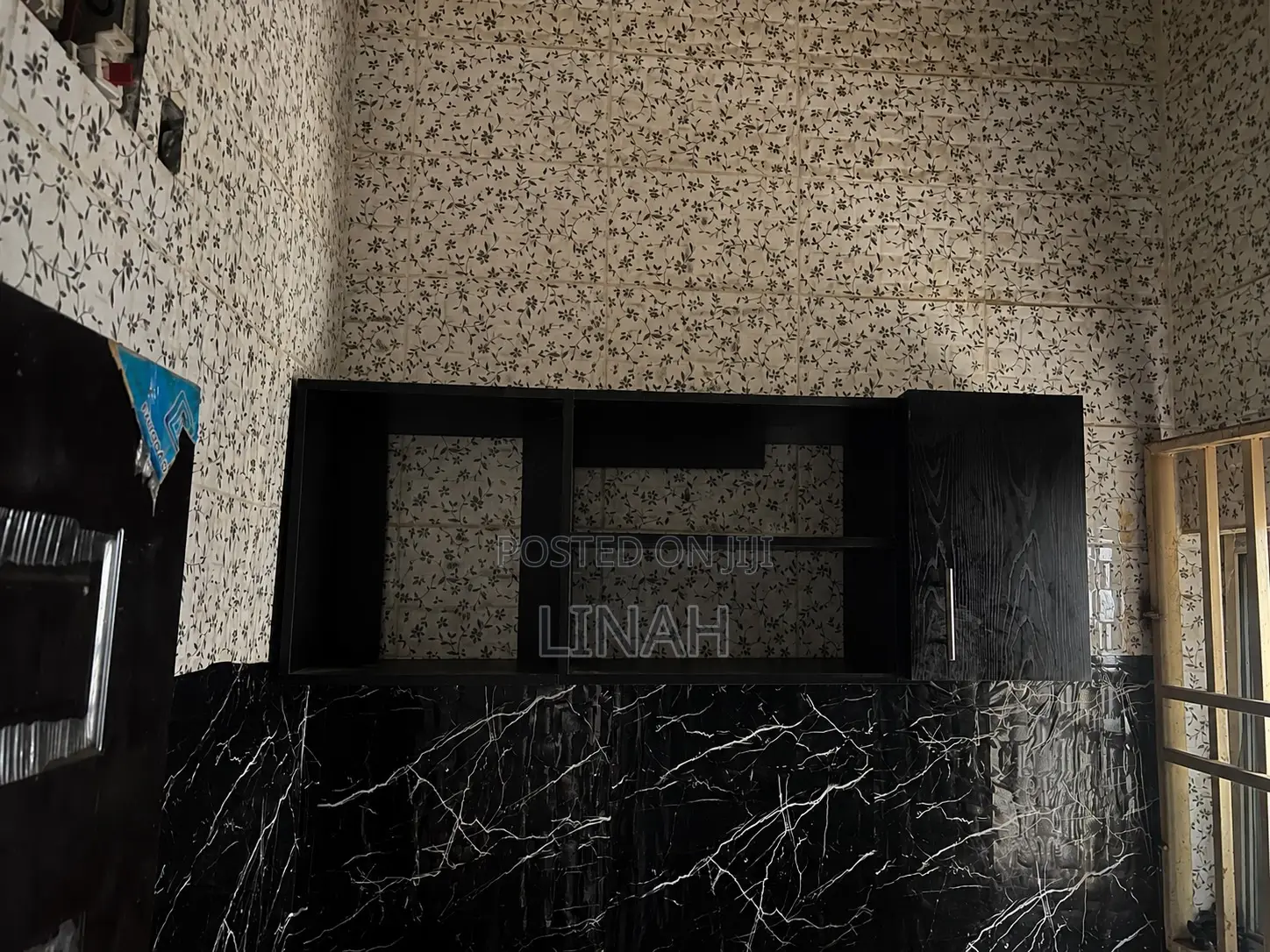 Kitchen Cabinet