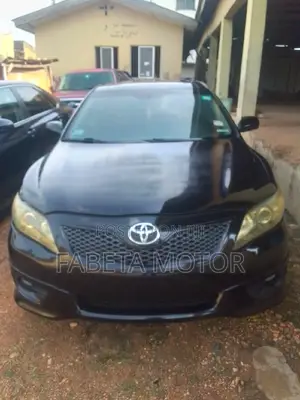 Toyota Camry LE 4dr Sedan (2.5L 4cyl 6A) 2011 Black