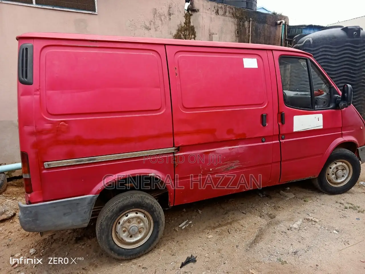 Ford Transit 2002 Red