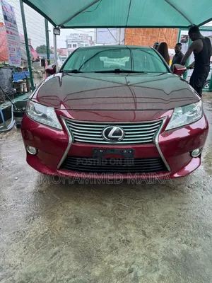 Lexus ES 2015 Red