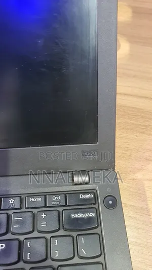 Laptop Lenovo ThinkPad X260 4GB Intel Core i5 SSD 128GB
