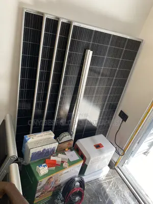 Quality Solar Panels With Power Generator
