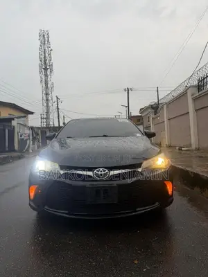 Toyota Camry SE 4dr Sedan (2.5L 4cyl 6A) 2015 Black