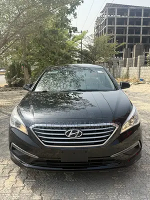 Hyundai Sonata SE 4dr Sedan (2.4L 4cyl 6A) 2015 Black