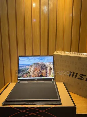 Laptop MSI Vector GP68 HX 13V 32GB Intel Core i9 SSD 2T