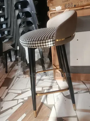 Modern Bar Stool a Distinctive Houndstooth Patterned Seat Cushion.