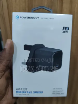 Powerology Volt -X 25w Mini Gan Wall Charger
