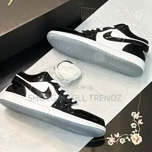 Nike Sb Dunk Low Nike Air | - Brand New Authentic - Available Now