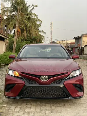 Toyota Camry SE 4dr Sedan (2.5L 4cyl 6A) 2017 Maroon