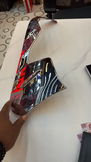Rear Light Chrome Hilux 2020 Set