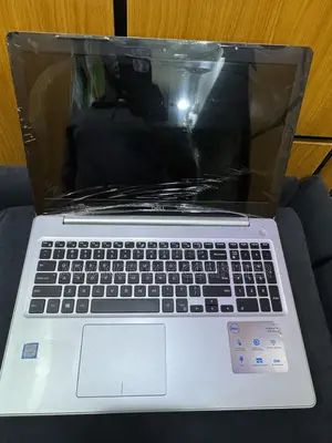Laptop Dell Inspiron 15 5000 8GB Intel Core i7 SSD 256GB
