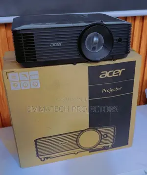 Acer Projector 4800 Lumens Abuja , Lagos , Kaduna ,Kano ,Ph , Calabar