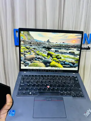 Laptop Lenovo ThinkPad T14 G4 16GB Intel Core i5 SSD 512GB