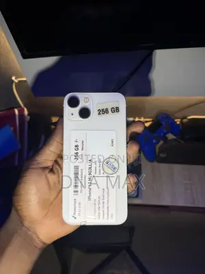 Apple iPhone 13 256 GB White