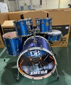 Db Drummer Boss X-Mega Usa 5 PCS Professional Drumset