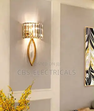 Elegant Crystal Wall Sconce