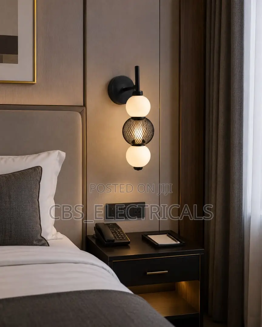 Modern Bedside Wall Scone