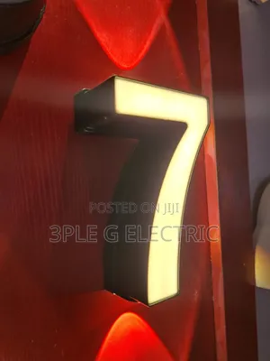 Number 7 Indoor and Outdoor Wall Light