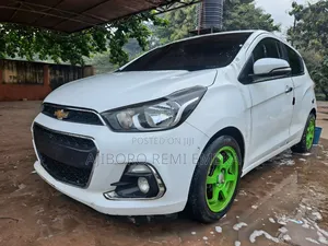 Chevrolet Spark 2015 White