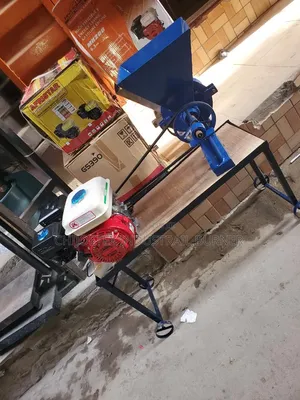 Domestic Grinding Machine Powered by Petrol Engine