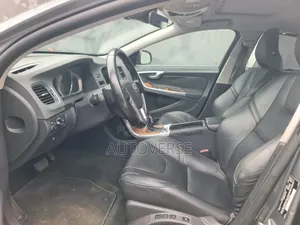 Volvo S60 2017 Gray