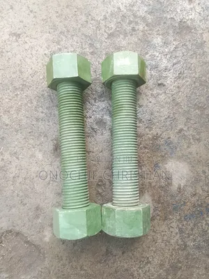11/4x250 Stud Boit and Nut