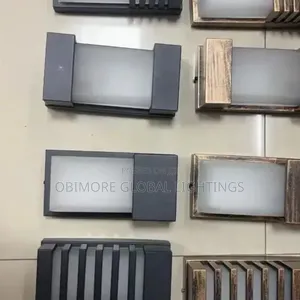 Outdoor Wall Light