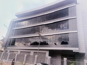 Office Complex for Lease