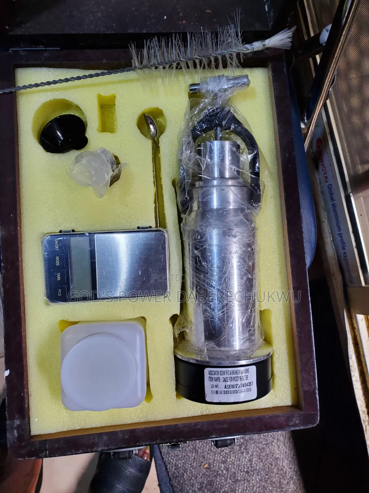 Speedy Moisture Tester
