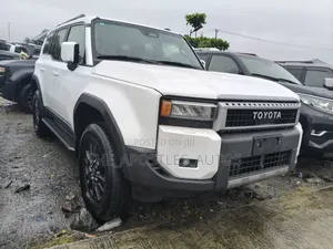 Toyota Land Cruiser Prado 2025 White
