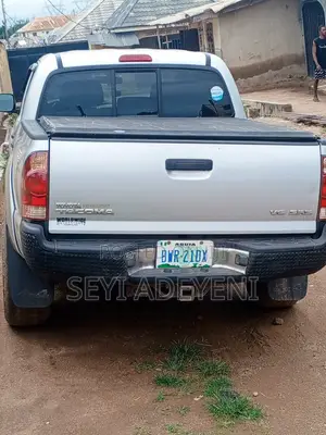 Toyota Tacoma Regular Cab Automatic 2007 Gray