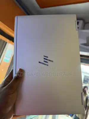 Laptop HP EliteBook 1030 16GB Intel Core i7 SSD 512GB