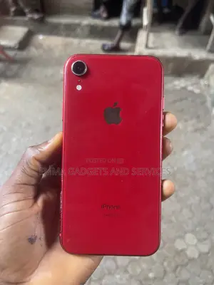 Apple iPhone XR 64 GB Red