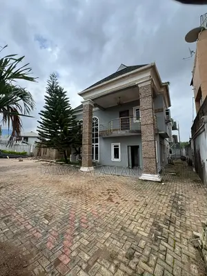 5bdrm Duplex in Ojoo for sale
