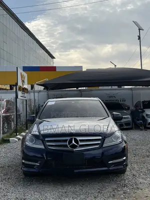 Mercedes-Benz C300 Luxury 4Matic Sedan AWD (3.5L 6cyl 7A) 2013 Blue