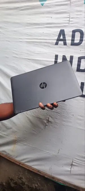 Laptop HP EliteBook 850 G2 8GB Intel Core i5 SSHD (Hybrid) 500GB