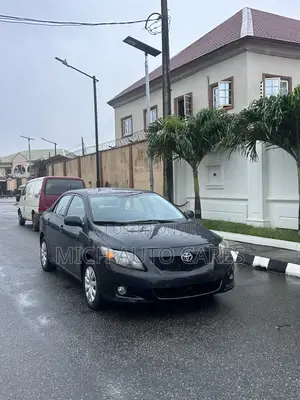 Toyota Corolla 2009 Black