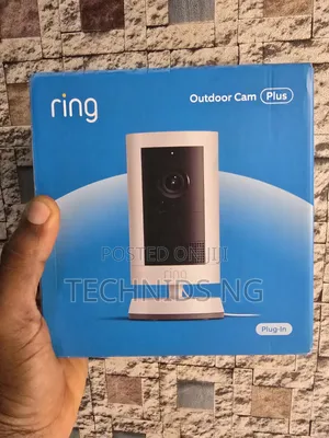 Ring Outdoor Cam Plus (Plug In)