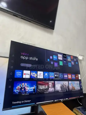 50 Inch Hisense Frameless Uhd HDR Full Smart Tv With Netflix Etc