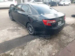 Toyota Camry LE 4dr Sedan (2.5L 4cyl 6A) 2013 Black