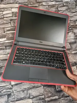 Laptop Dell Latitude 13 3340 8GB Intel Core i3 HDD 320GB