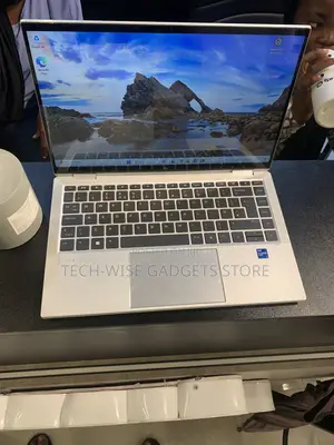 Laptop HP EliteBook x360 1040 G7 32GB Intel Core i7 SSD 512GB