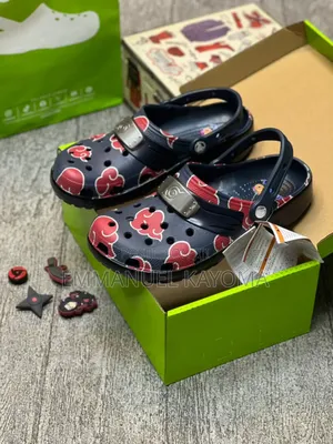Naruto Shippuden X Crocs Classic Clog - Itachi "Akatsuki" Navy
