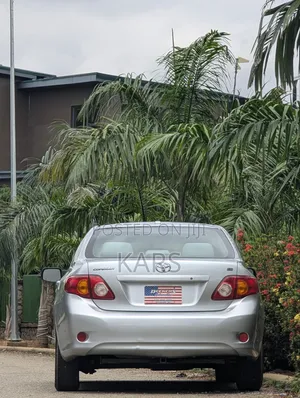 Toyota Corolla 2009 Silver