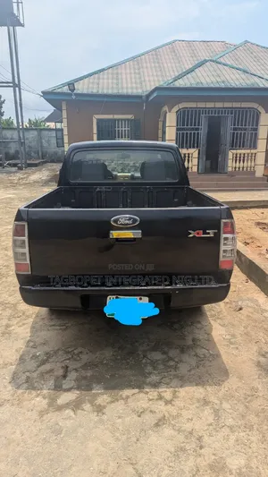 Ford Ranger 2010 Black